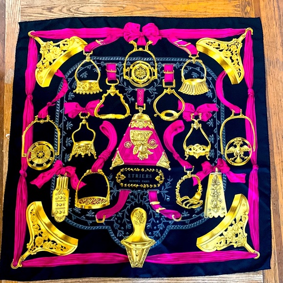 Hermes Paris Etriers 90 Black and Pink Stirrups Scarf - Picture 1 of 10